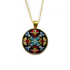 Набір для вишивання кулона "Барви" MES057