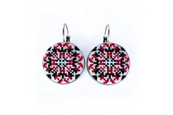 Набір для вишивання сережок із закодованим словом "Натхнення" MES067