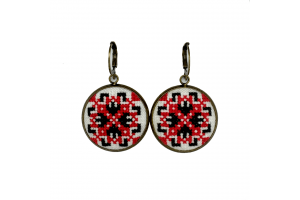 Набір для вишивання сережок із закодованим ім'ям "Людмила" MES115