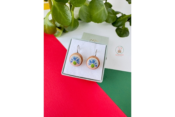 Сережки з вишивкою "Волошки" МС004