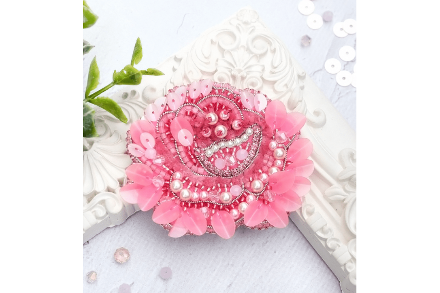 Набір для вишивки брошки "Півонія" Б-037